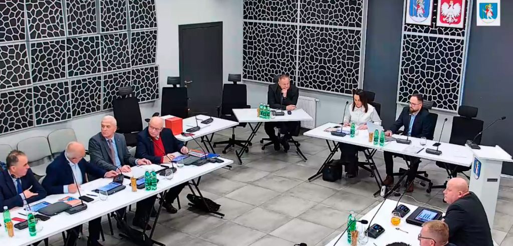 Nowe prezydium Rady Gminy Chełmiec. Radni odwołali dotychczasowe kierownictwo